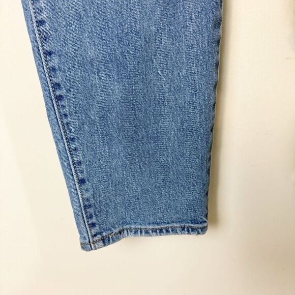 OLD NAVY | High-Rise OG Straight Jeans | Size 14 | Medium Wash - Picture 5 of 11